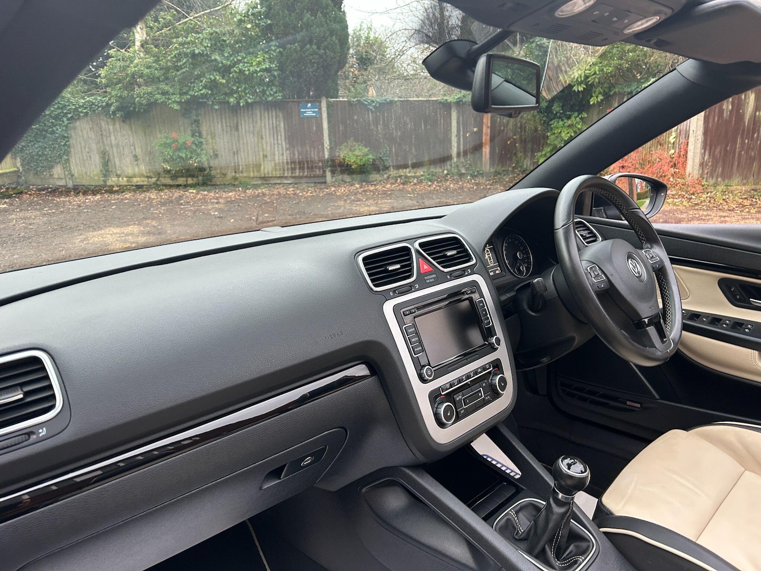 Used Volkswagen EOS 2010 for sale - 76866311: Photo 4