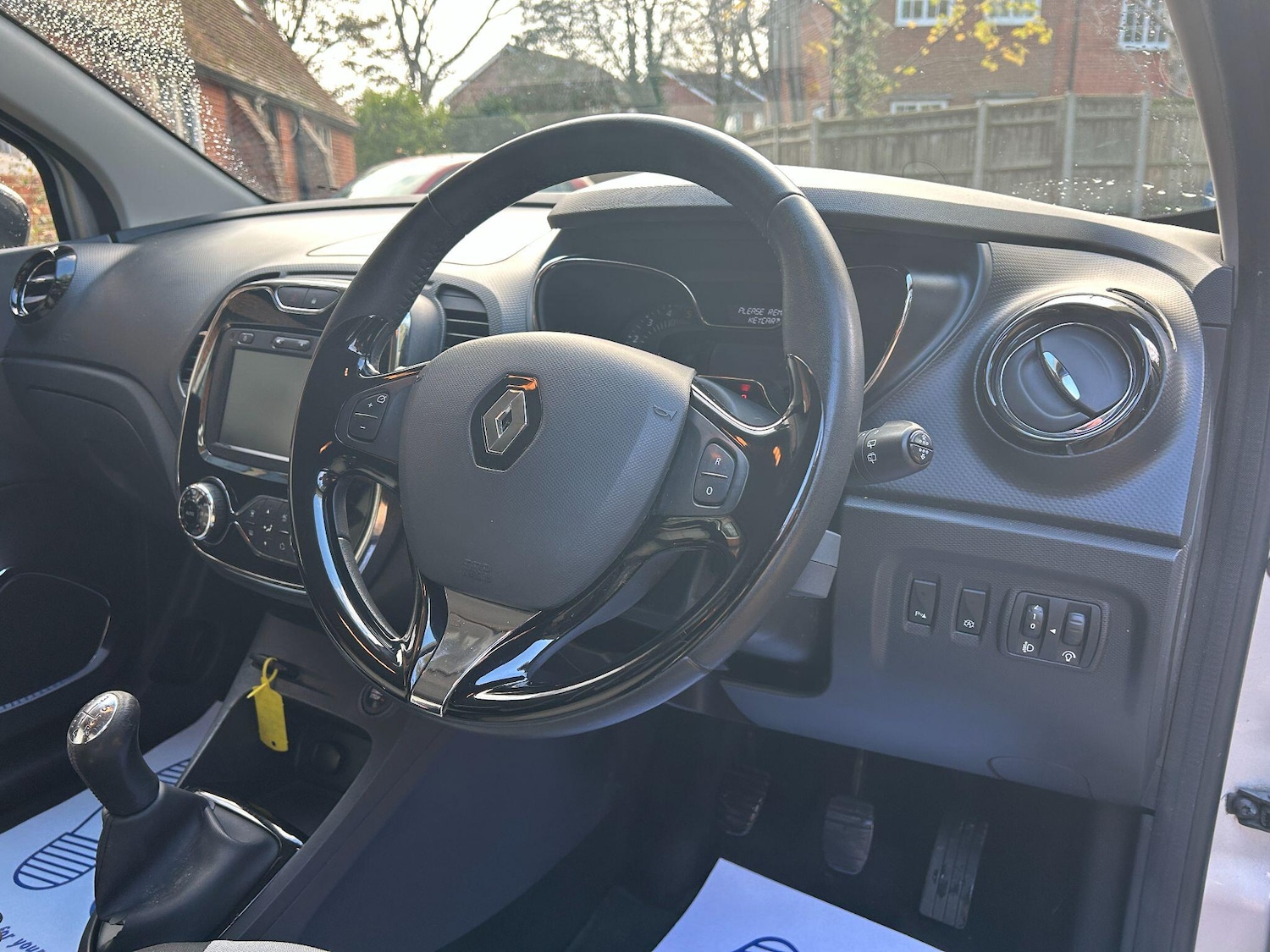 Used Renault Captur 2014 for sale - 76633768: Photo 4