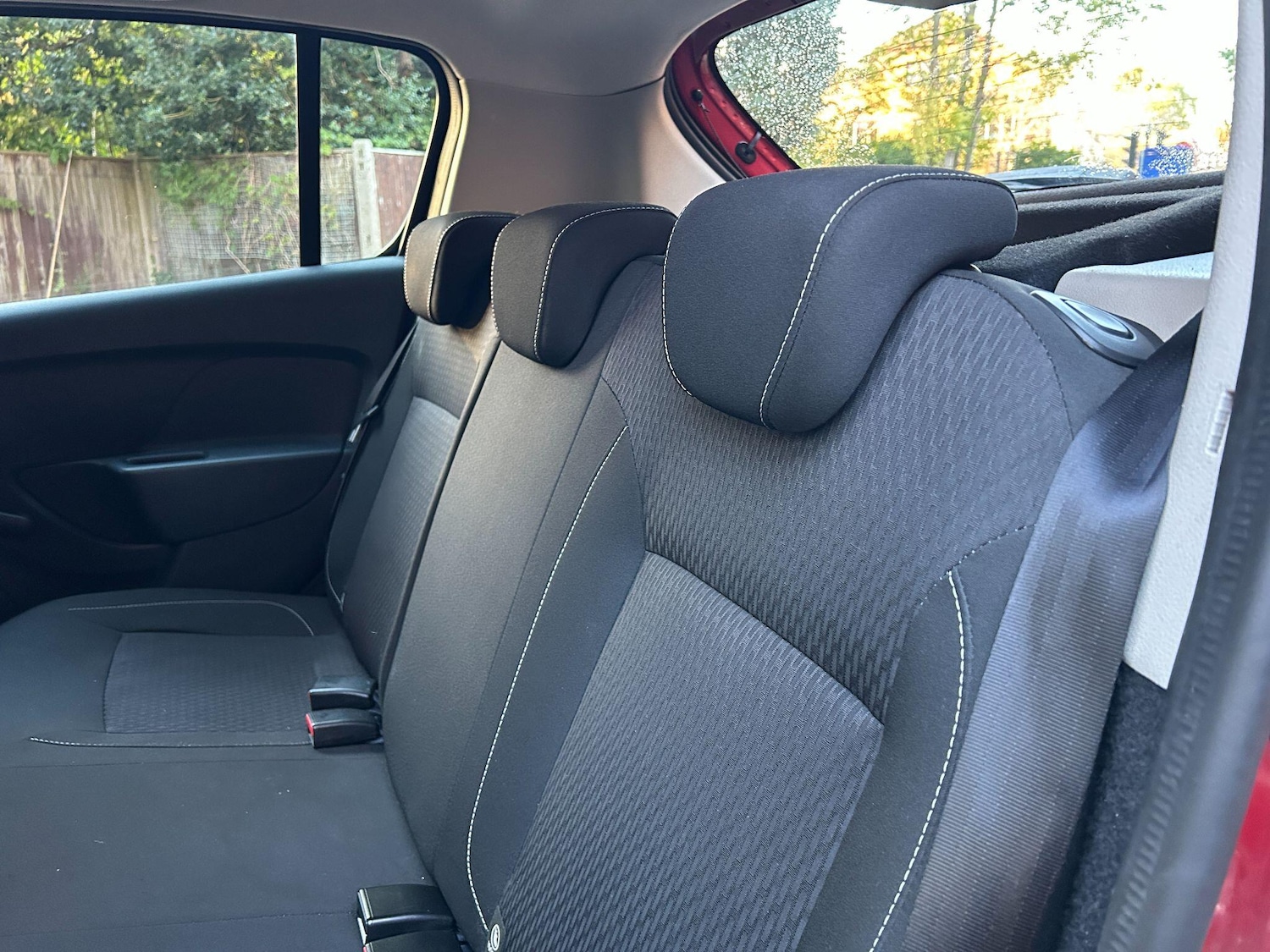 Used Dacia Sandero for sale - 77040902: Photo 8