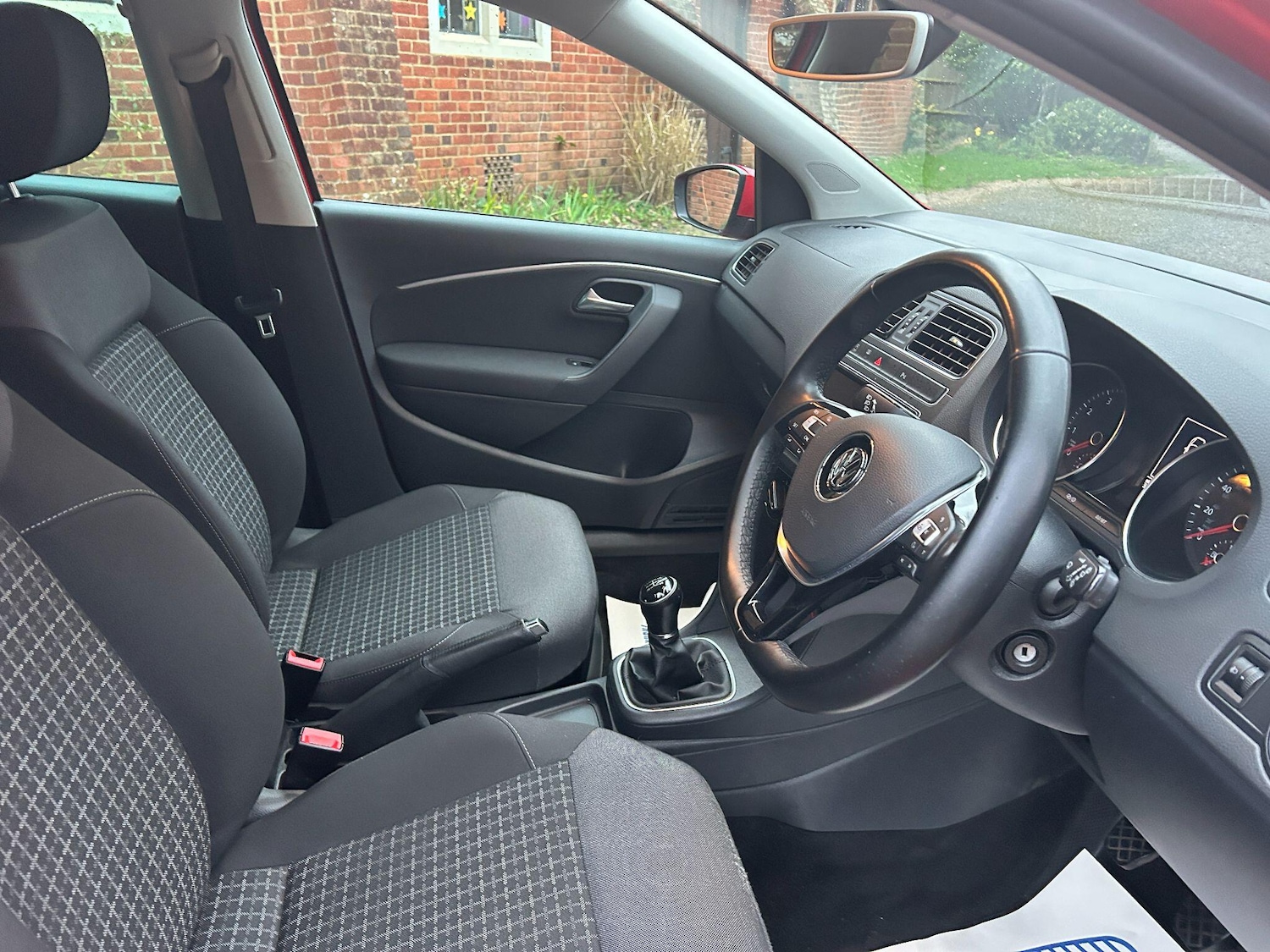 Used Volkswagen Polo for sale - 77016841: Photo 2