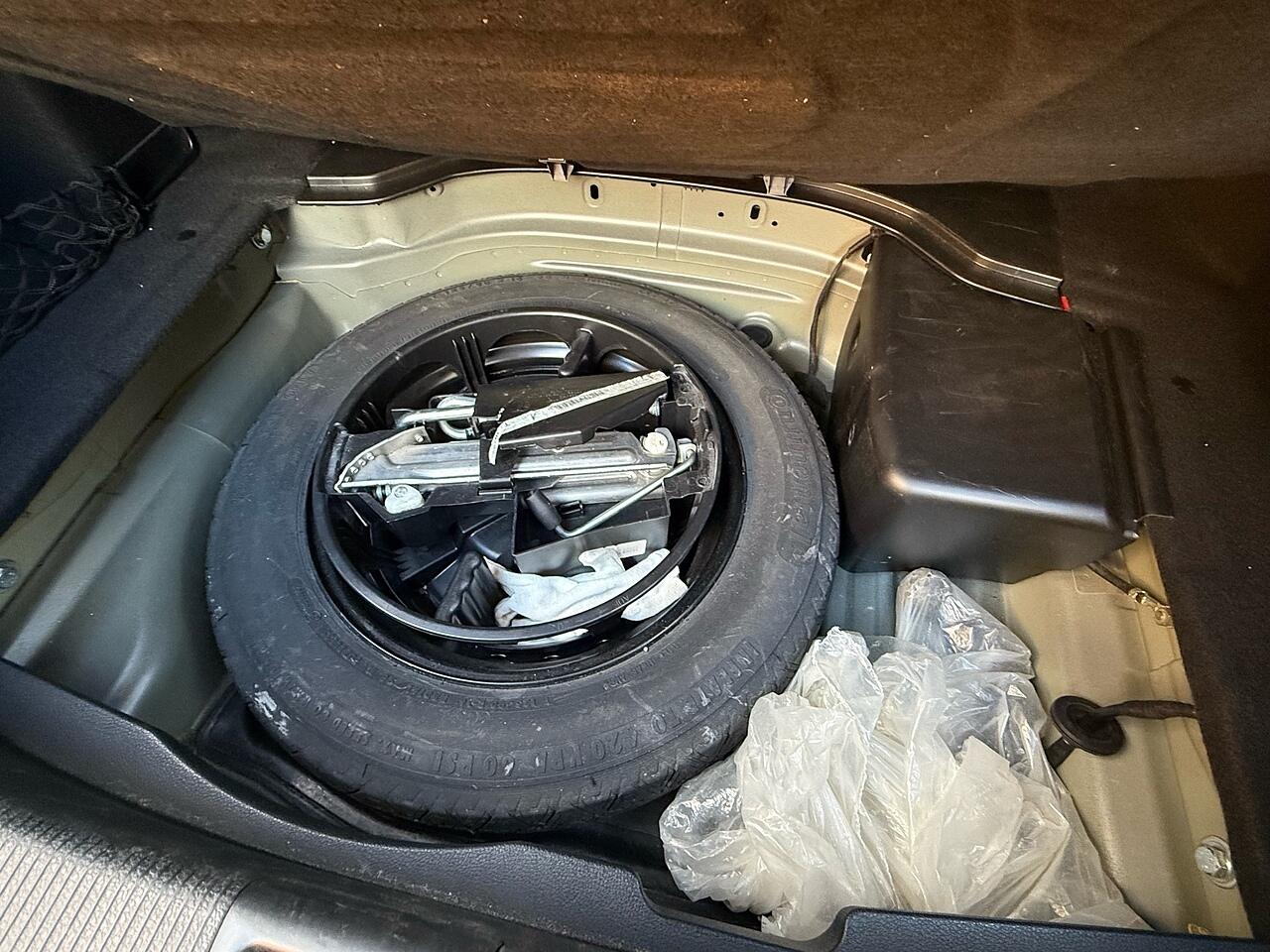 Used Mercedes-Benz C Class 2014 for sale - 77015921: Photo 16