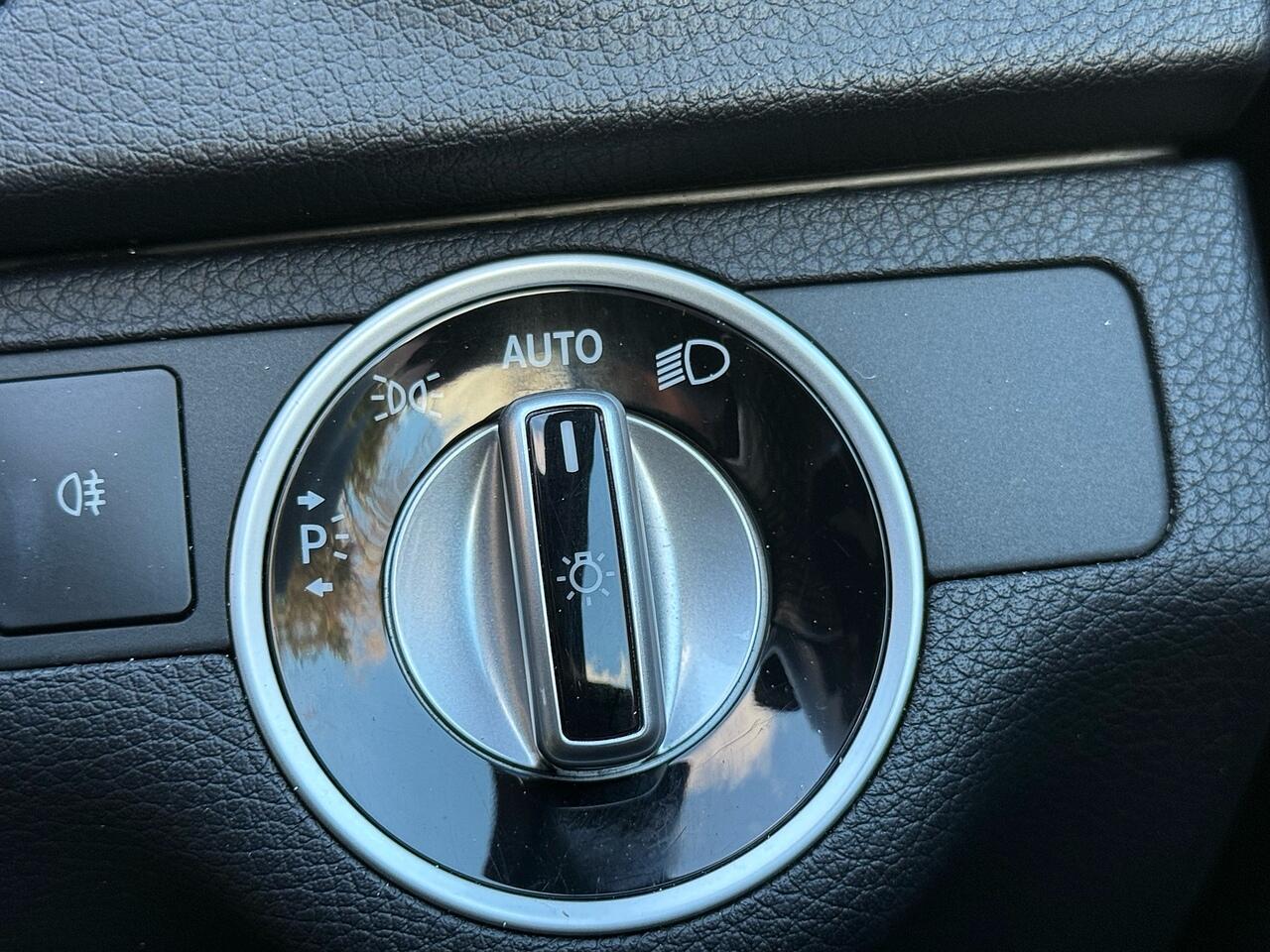 Used Mercedes-Benz C Class 2014 for sale - 77015921: Photo 29