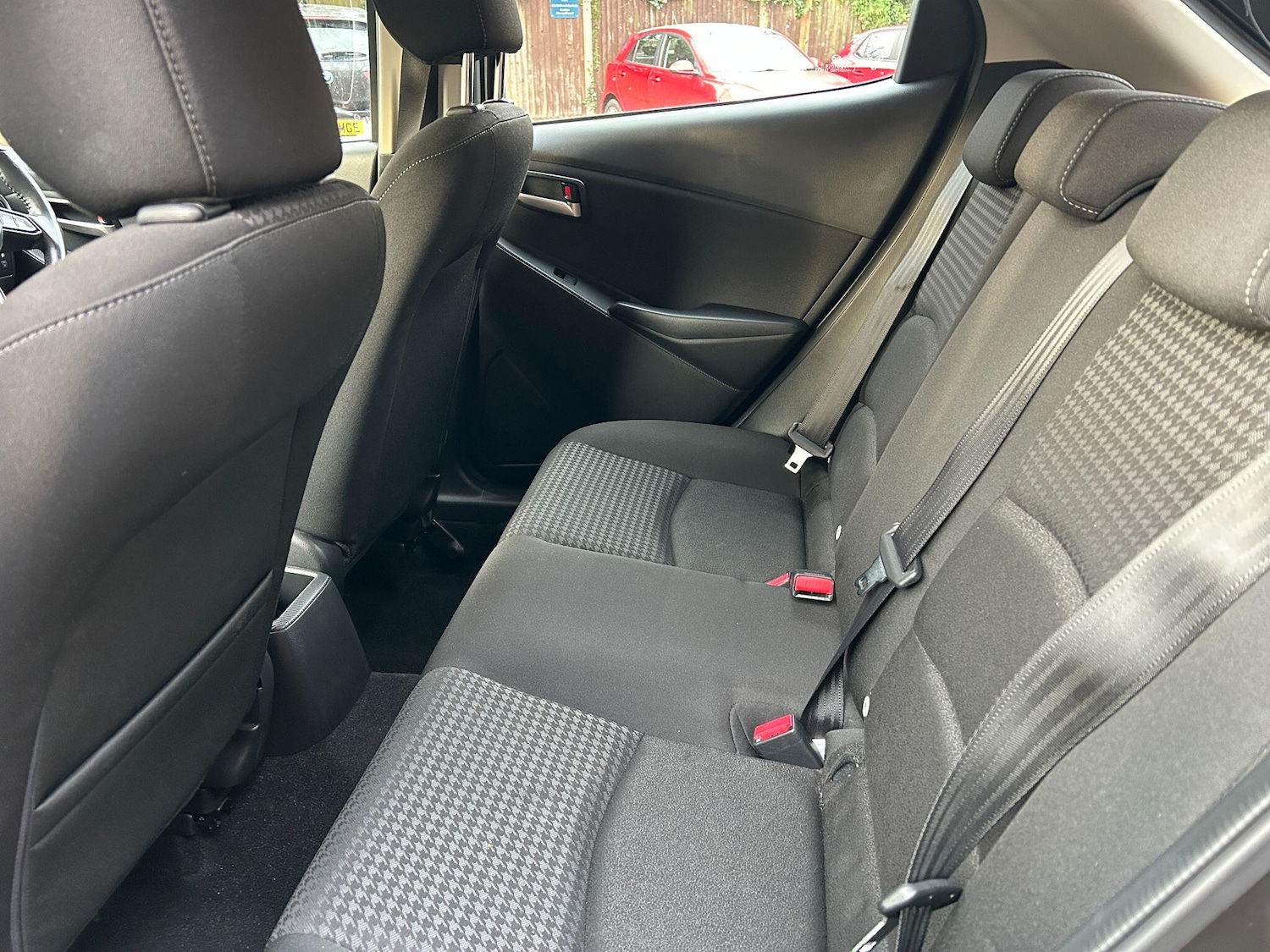 Used Mazda Mazda2 2019 for sale - 76865185: Photo 10