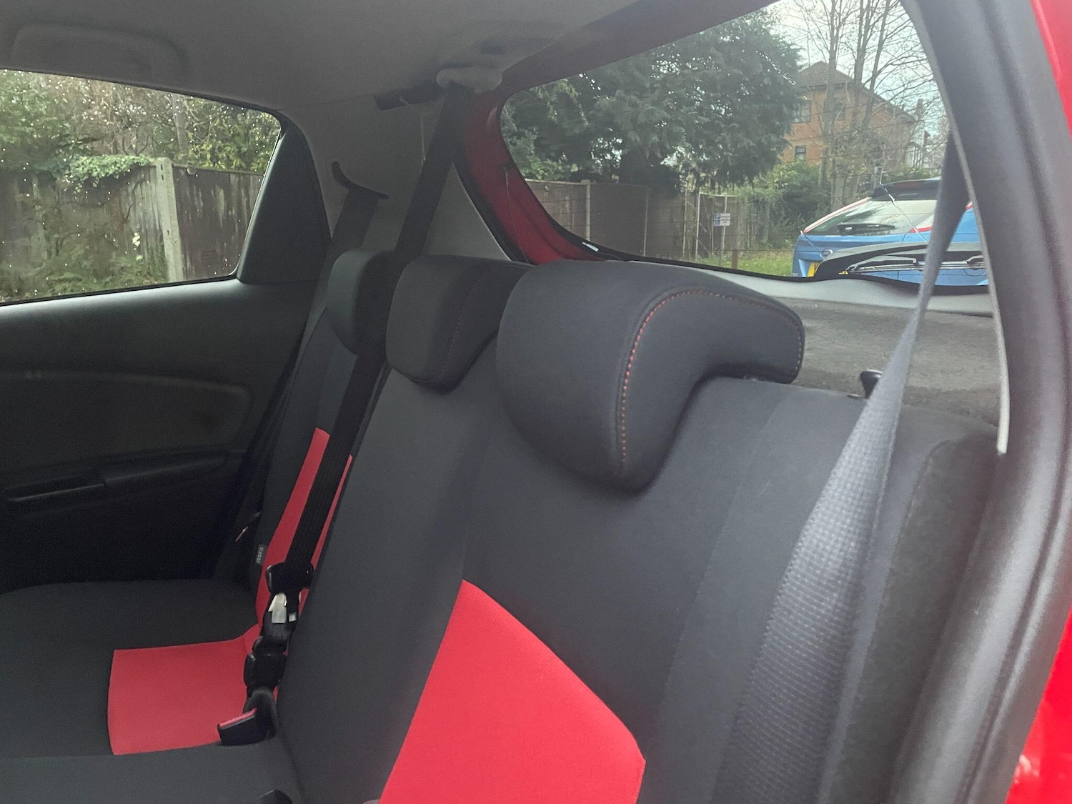 Used Toyota Yaris 2015 for sale - 76991352: Photo 11