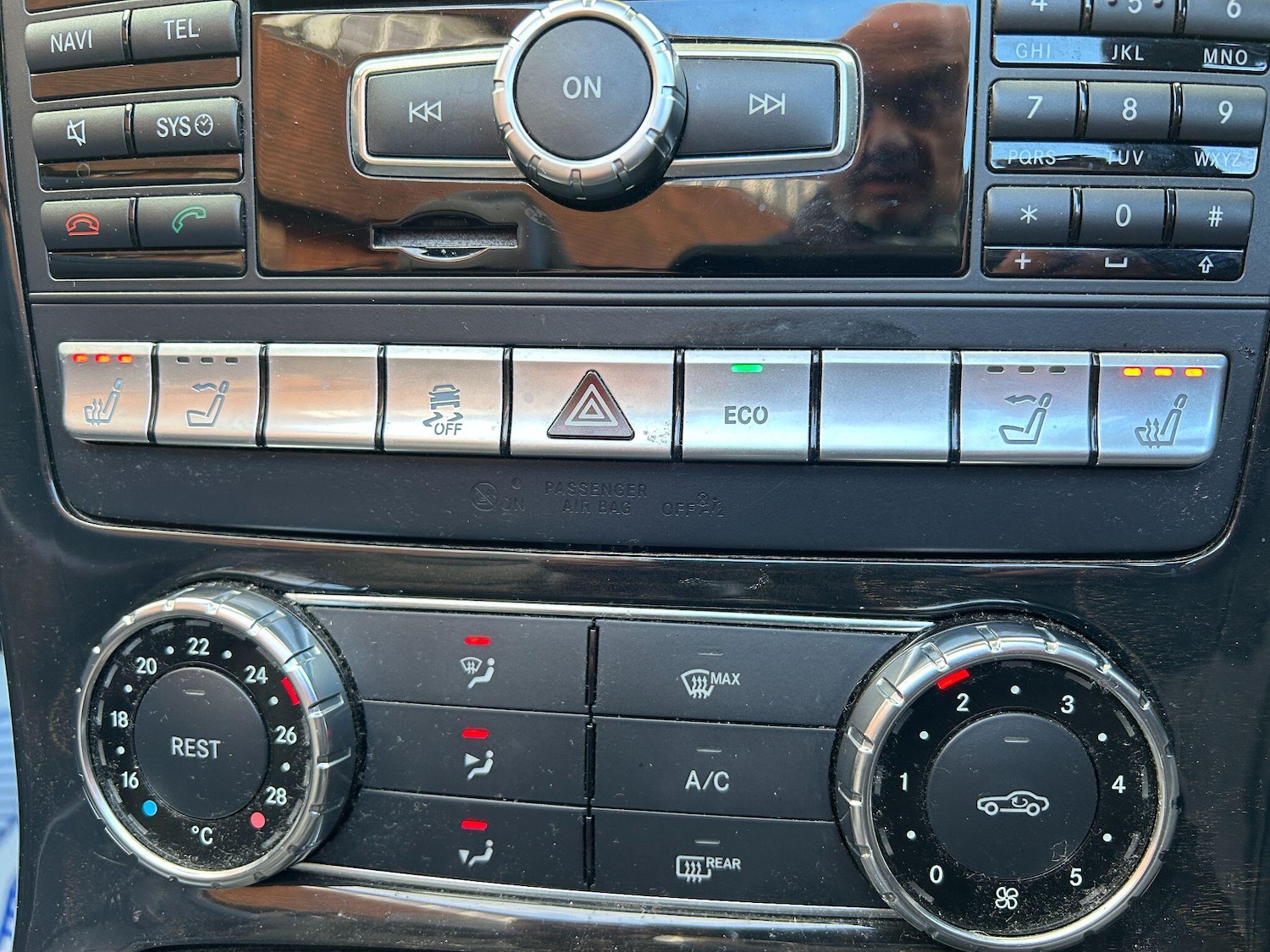 Used Mercedes-Benz SLK 2012 for sale - 76472725: Photo 13