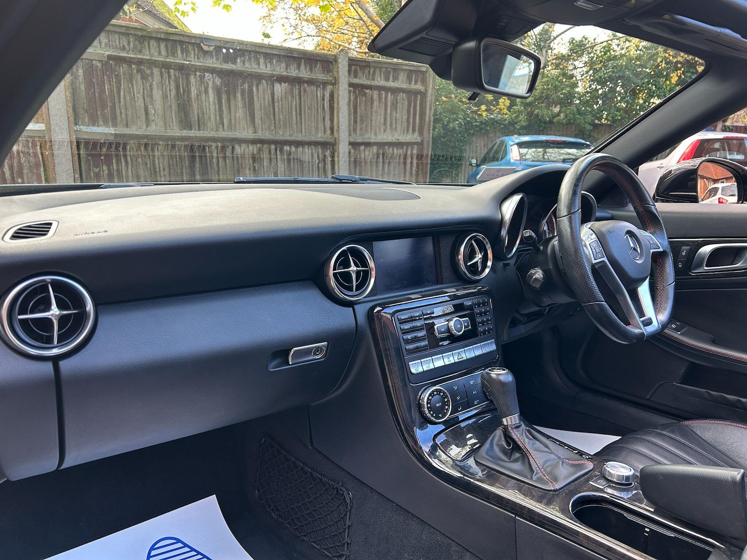 Used Mercedes-Benz SLK 2012 for sale - 76472725: Photo 4