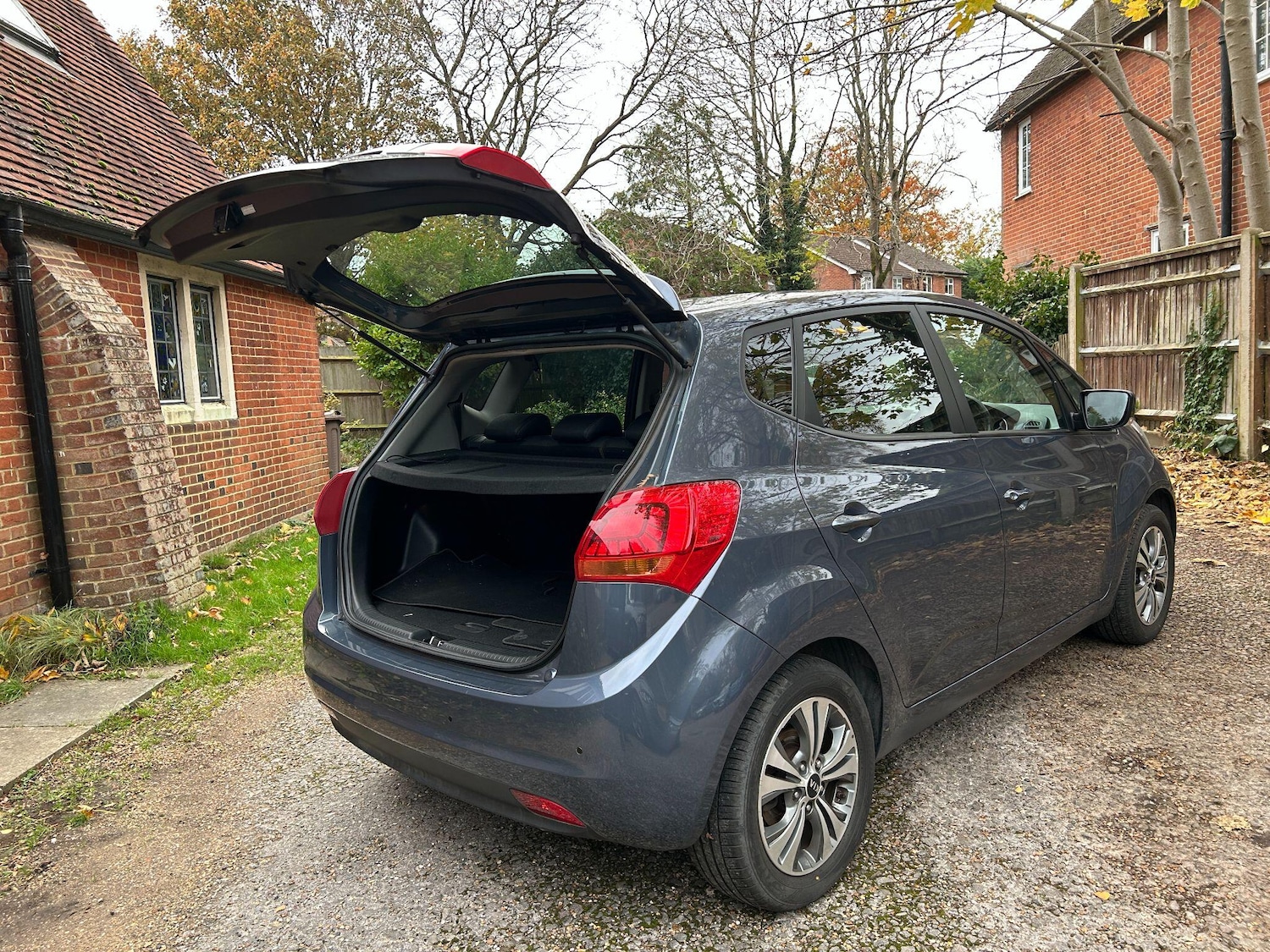 Used Kia Venga 2017 for sale - 76456849: Photo 22
