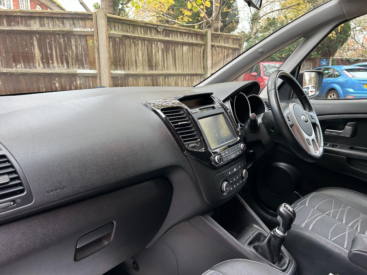 Used Kia Venga 2017 for sale - 76456849: Photo 4