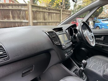 Used Kia Venga 2017 for sale - 76456849: Photo