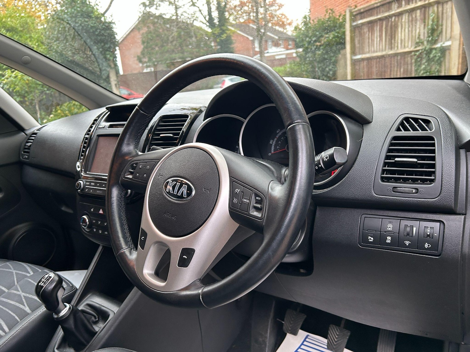 Used Kia Venga 2017 for sale - 76456849: Photo 6