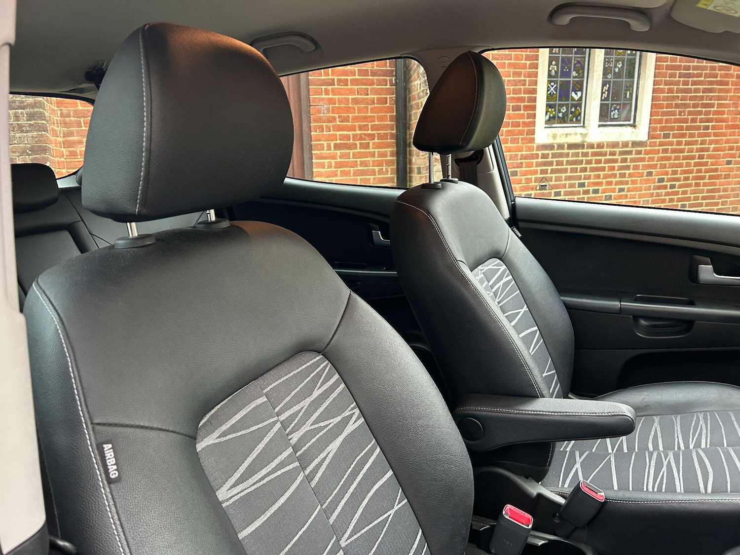 Used Kia Venga 2017 for sale - 76456849: Photo 8