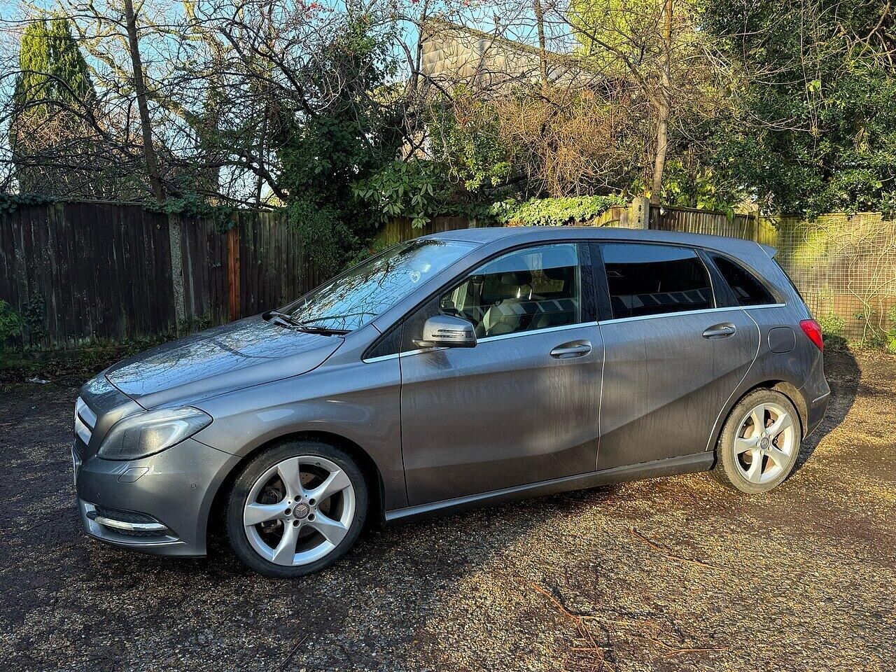 Used Mercedes-Benz B Class 2014 for sale - 77230221: Photo 11
