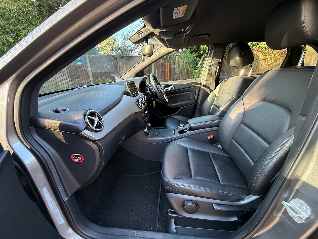 Used Mercedes-Benz B Class 2014 for sale - 77230221: Photo 14