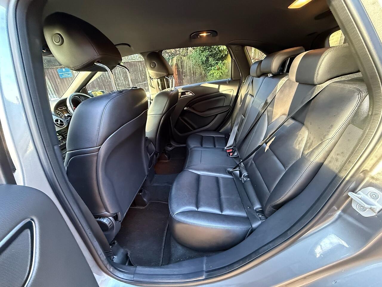 Used Mercedes-Benz B Class 2014 for sale - 77230221: Photo 17