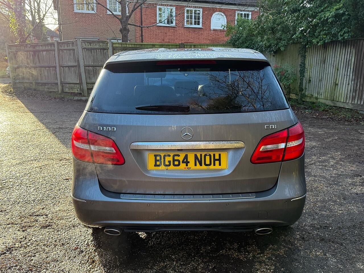 Used Mercedes-Benz B Class 2014 for sale - 77230221: Photo 9