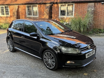 Used Volkswagen Polo 2023 for sale - 76012657: Photo 2