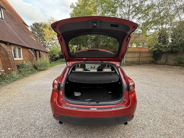 Used Mazda Mazda3 2014 for sale - 76199749: Photo 18