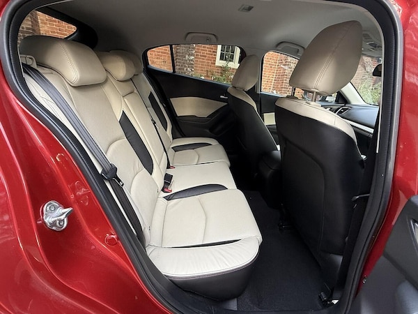 Used Mazda Mazda3 2014 for sale - 76199749: Photo 25