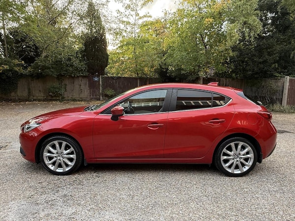 Used Mazda Mazda3 2014 for sale - 76199749: Photo 8