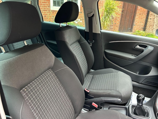 Used Volkswagen Polo 2016 for sale - 76282872: Photo 7