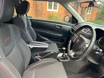 Used Suzuki Swift 2014 for sale - 76498938: Photo