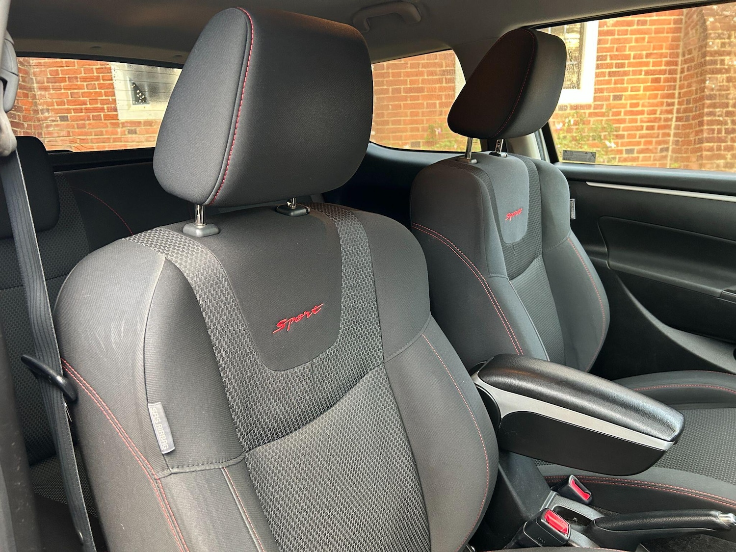 Used Suzuki Swift 2014 for sale - 76498938: Photo 7