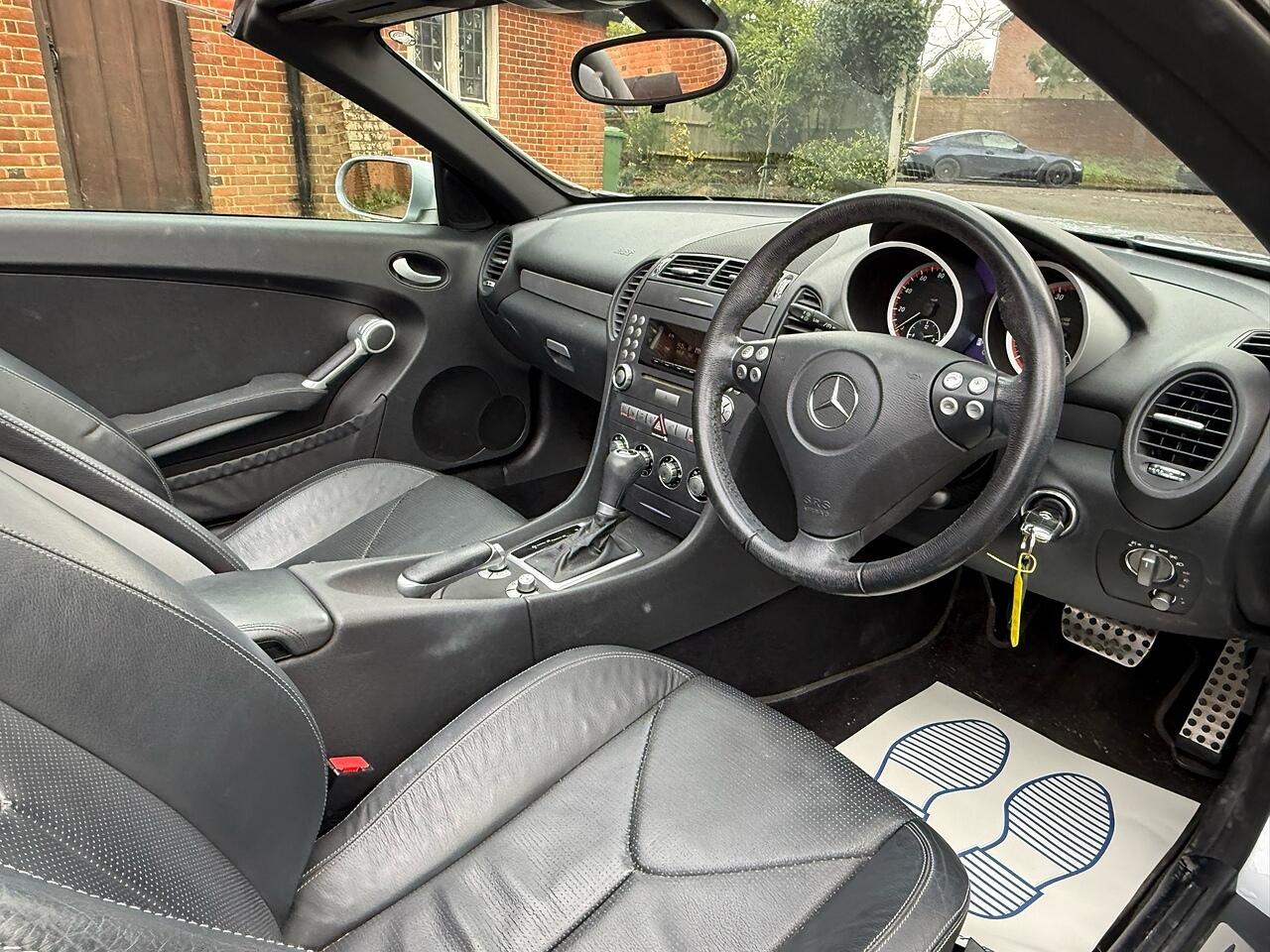 Used Mercedes-Benz SLK 2007 for sale - 77120496: Photo 28