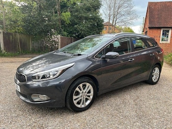 Used Kia Ceed 2015 for sale - 75965428: Photo