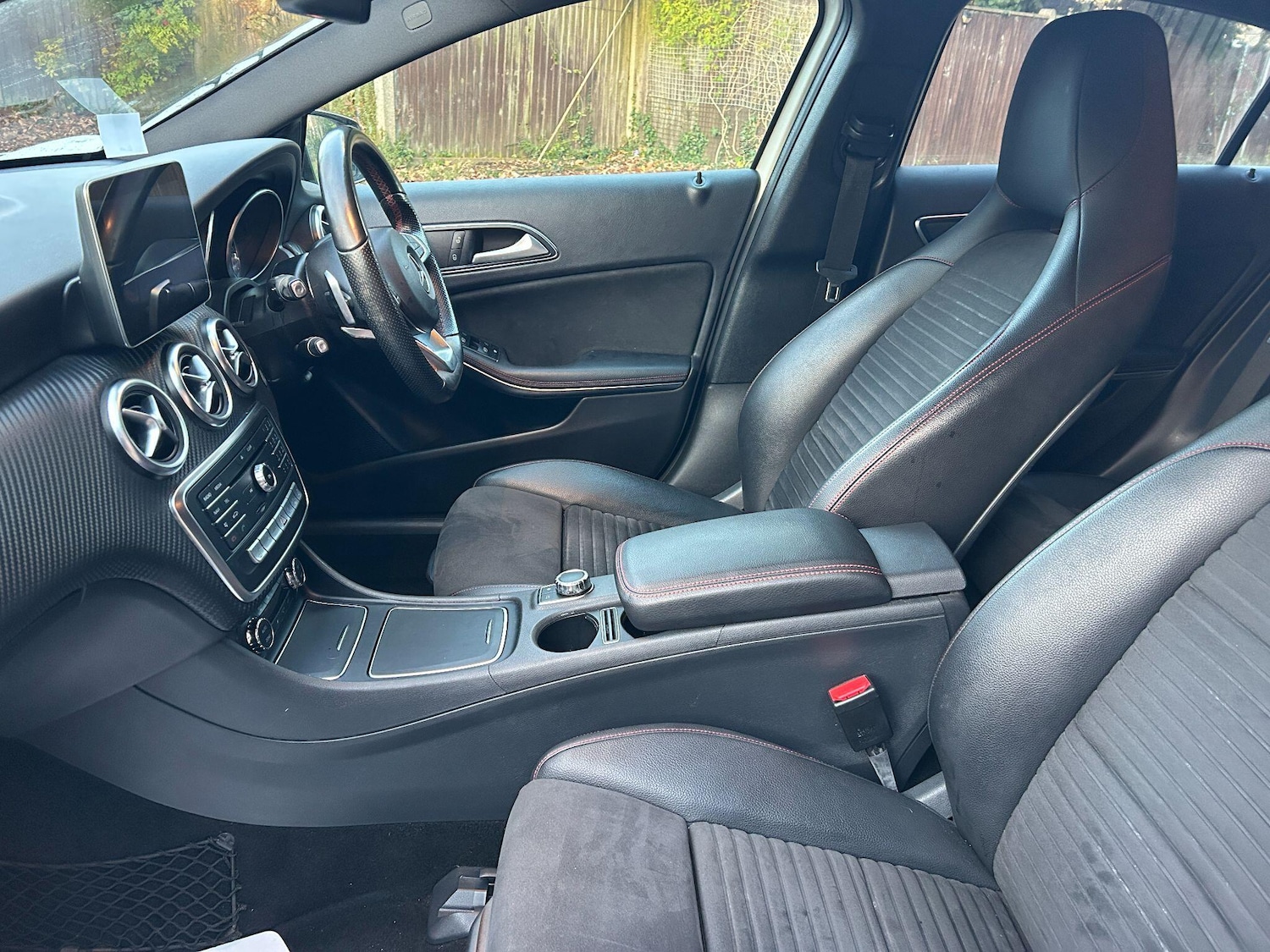 Used Mercedes-Benz A-Class 2017 for sale - 76742420: Photo 3