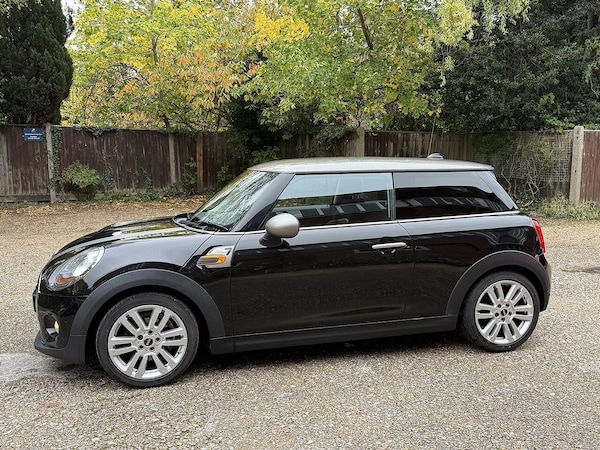 Used MINI Hatch 2017 for sale - 76259065: Photo 8