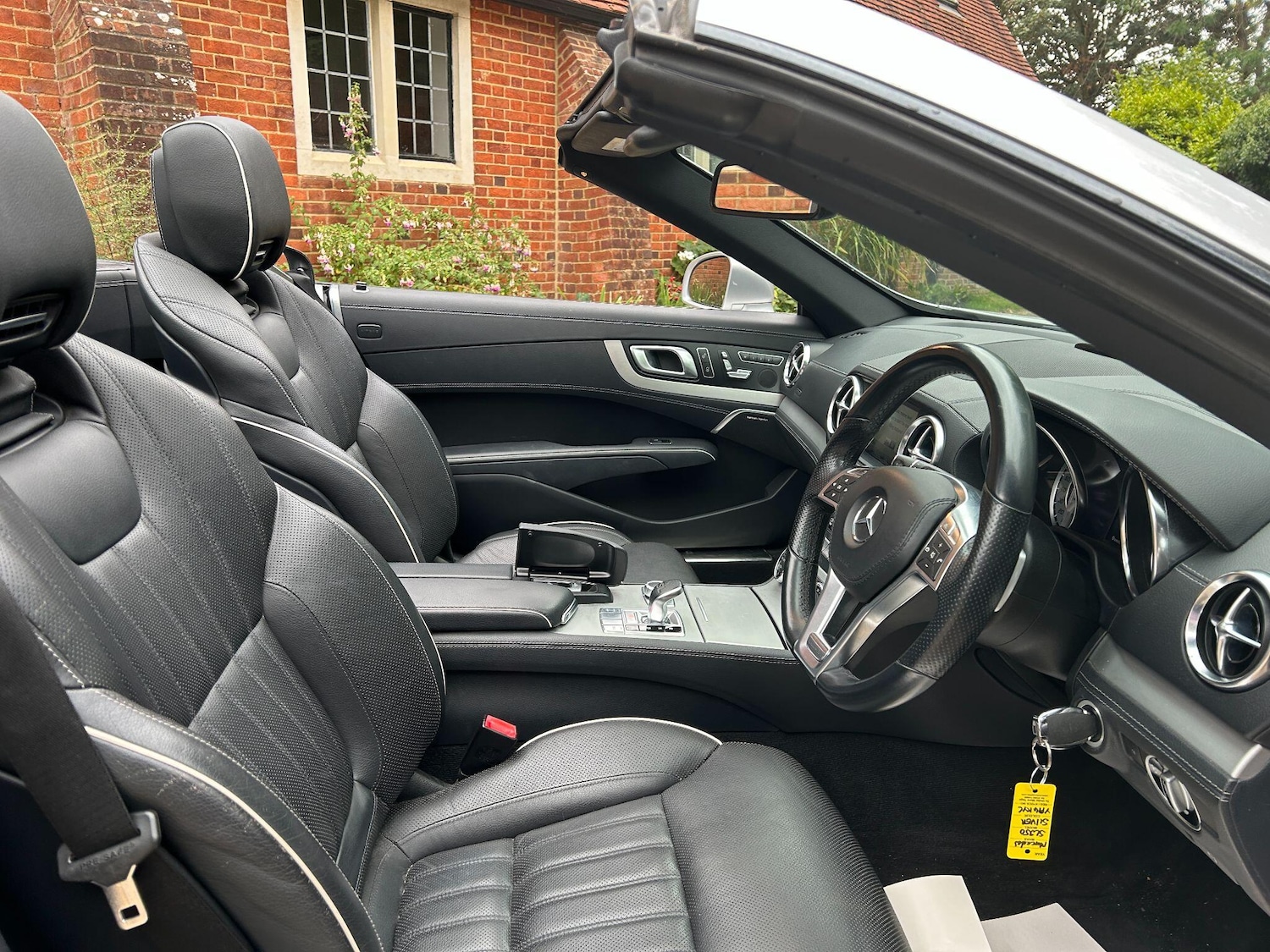 Used Mercedes-Benz SL 2014 for sale - 76993626: Photo 2