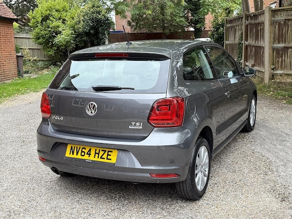 Used Volkswagen Polo 2014 for sale - 75990083: Photo 10