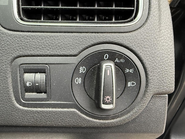Used Volkswagen Polo 2014 for sale - 75990083: Photo 22