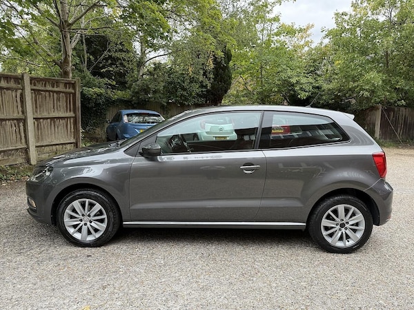Used Volkswagen Polo 2014 for sale - 75990083: Photo 5