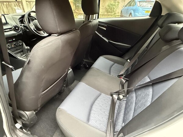 Used Mazda Mazda2 for sale - 76240162: Photo 15
