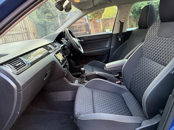 Used Skoda Rapid Spaceback 2016 for sale - 76013397: Photo 28