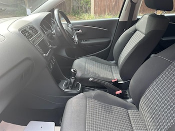 Used Volkswagen Polo 2014 for sale - 75965419: Photo
