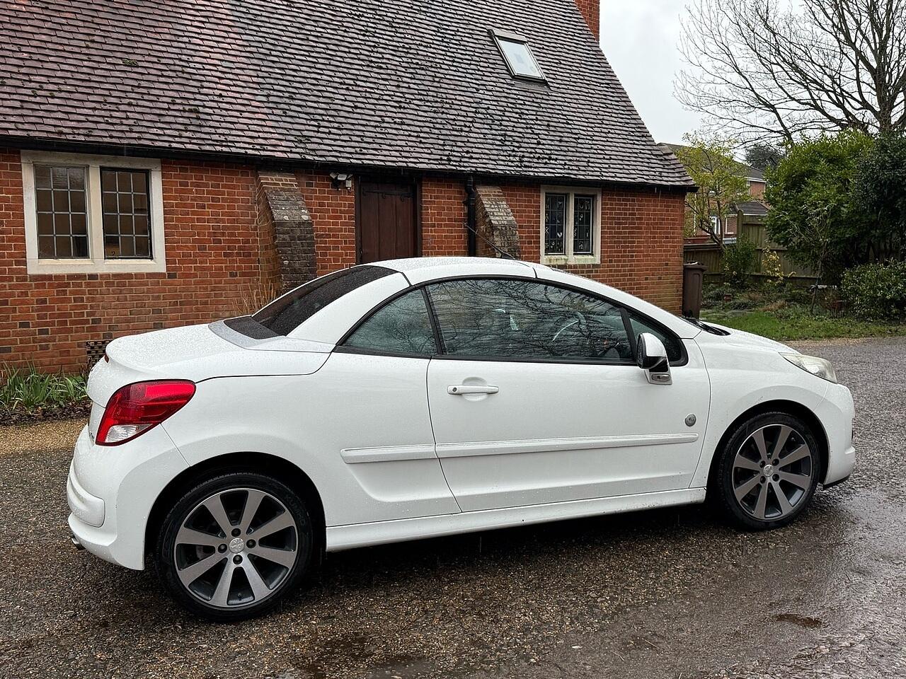 Used Peugeot 207 2013 for sale - 77216110: Photo 11