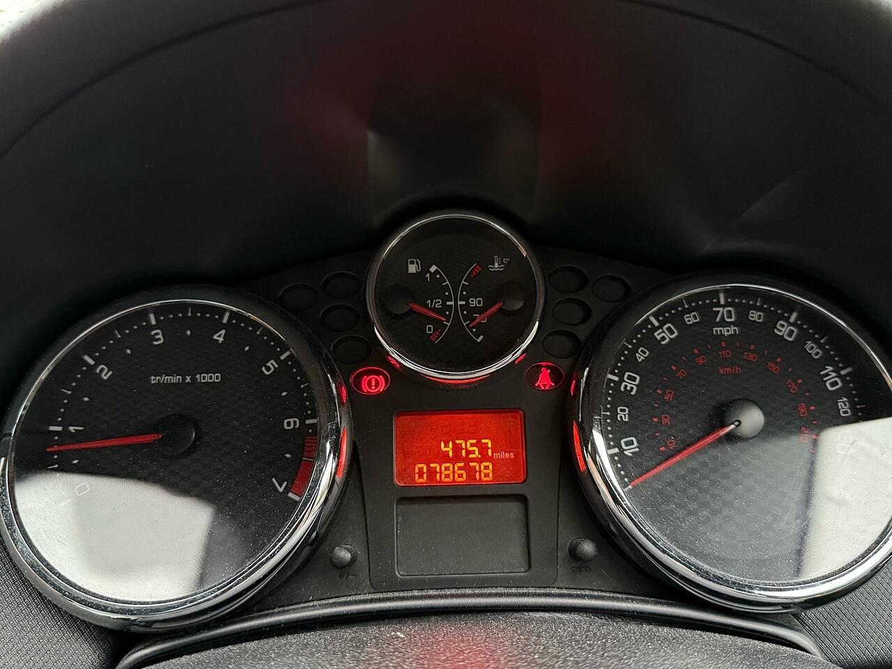 Used Peugeot 207 2013 for sale - 77216110: Photo 24