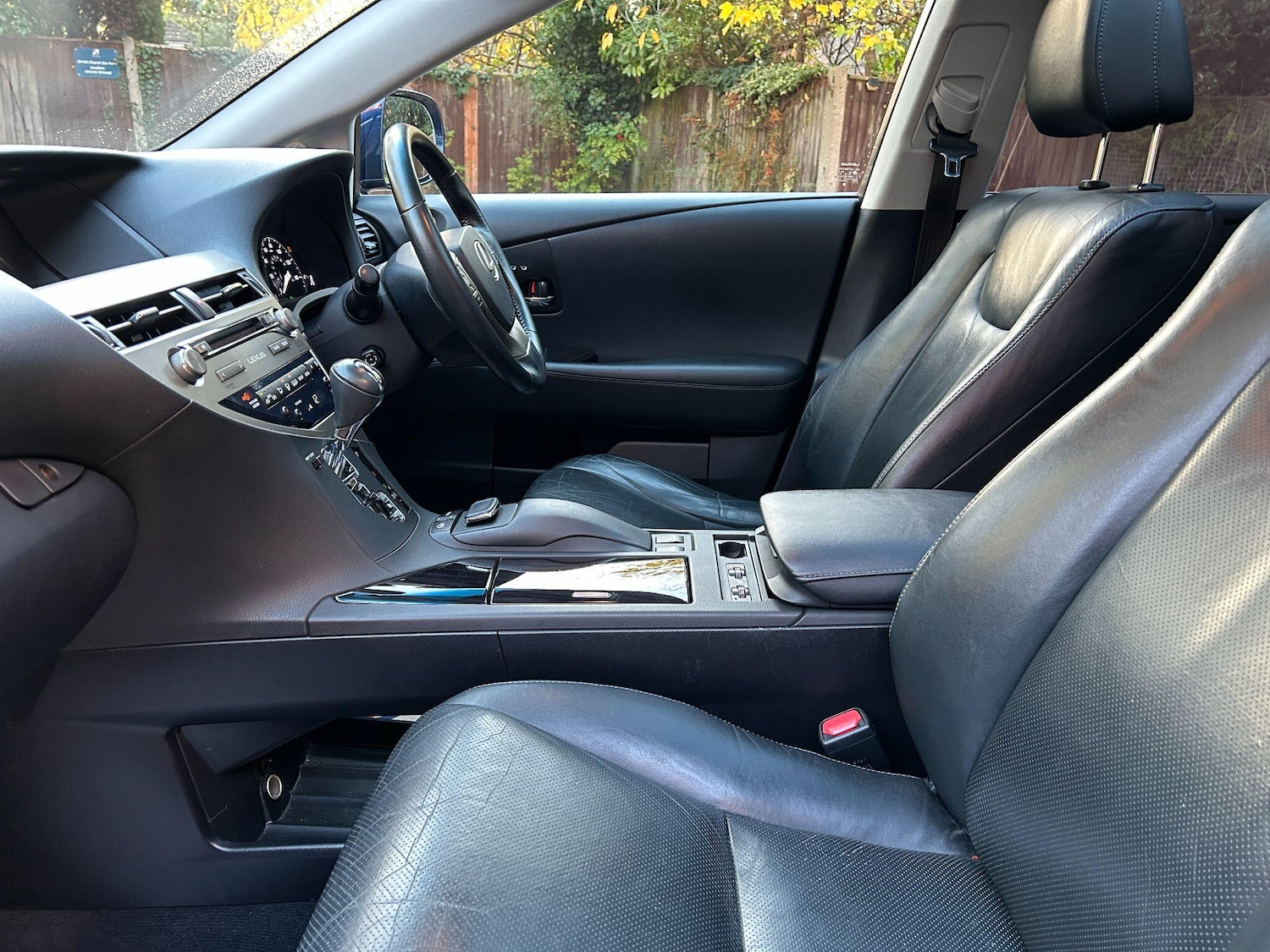 Used Lexus RX 2015 for sale - 76370681: Photo 3