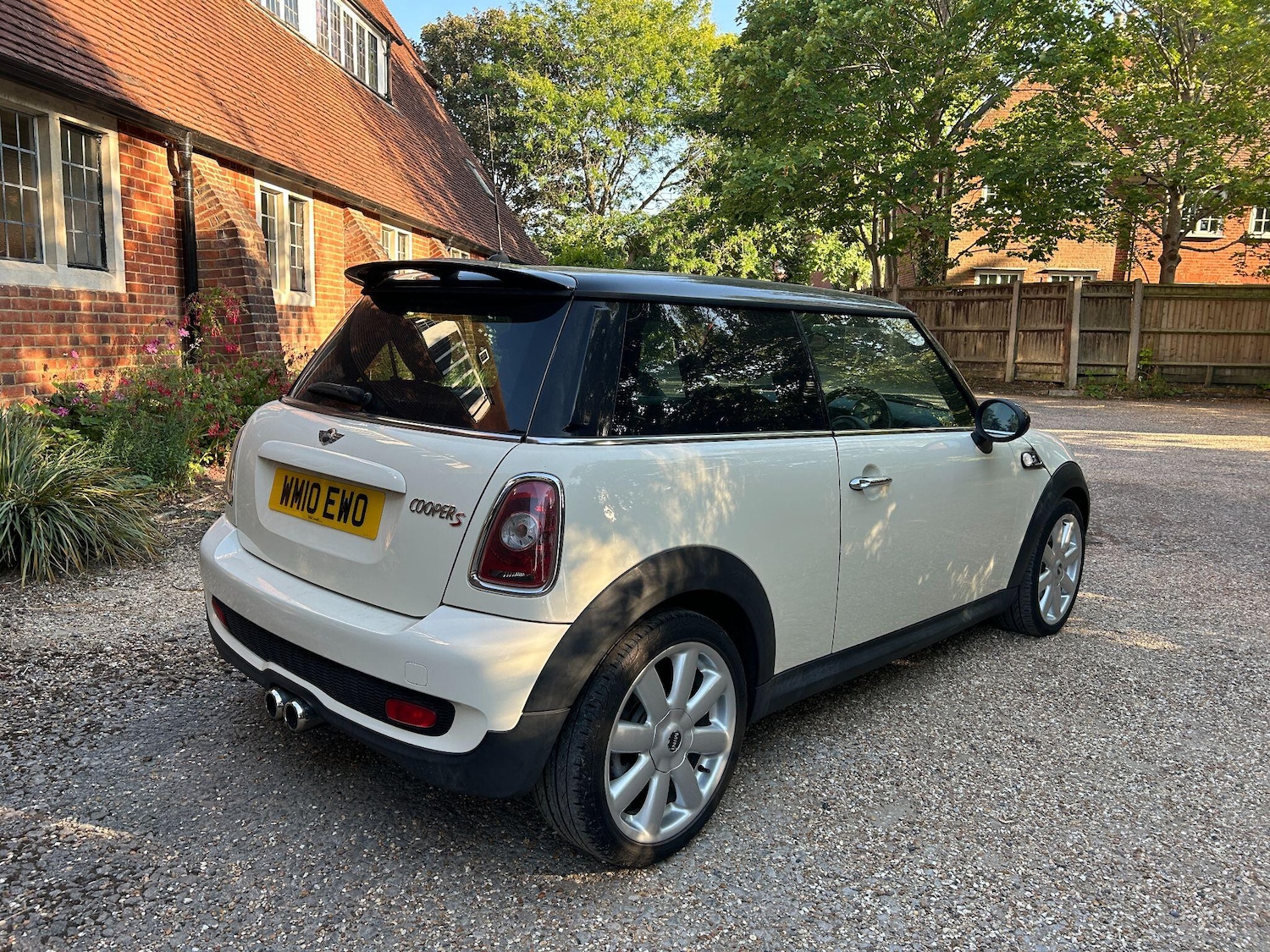 Used MINI Hatch 2010 for sale - 76988589: Photo 18