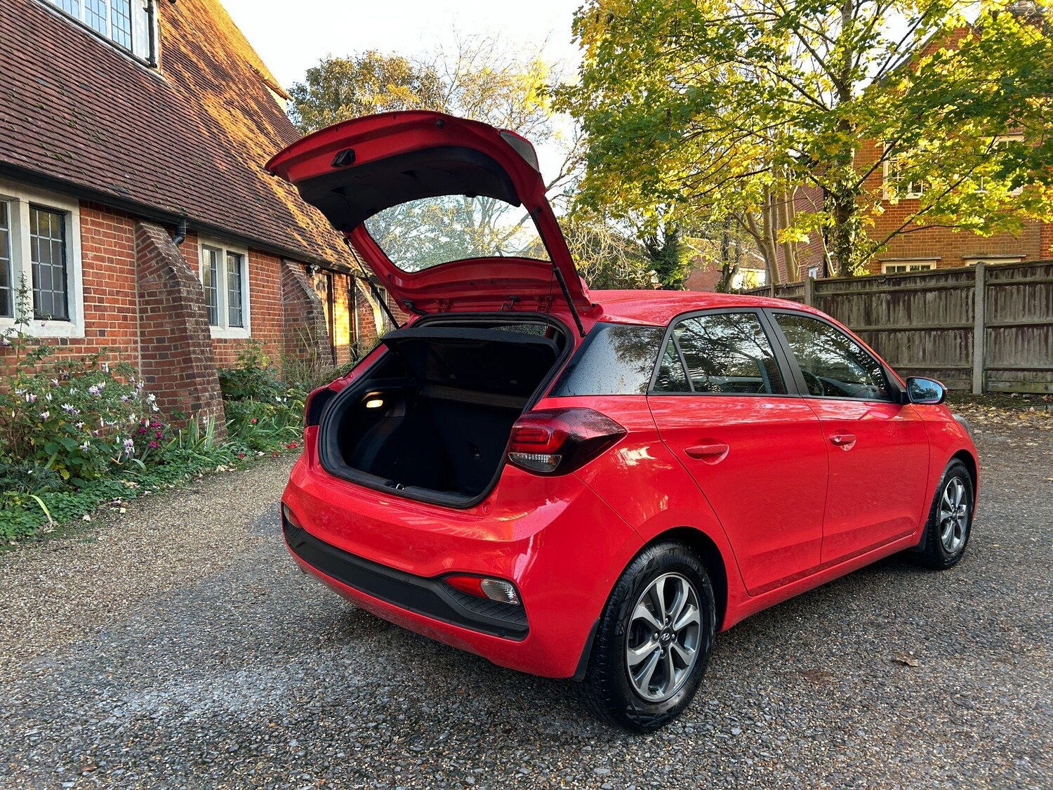 Used Hyundai i20 2019 for sale - 76370799: Photo 21