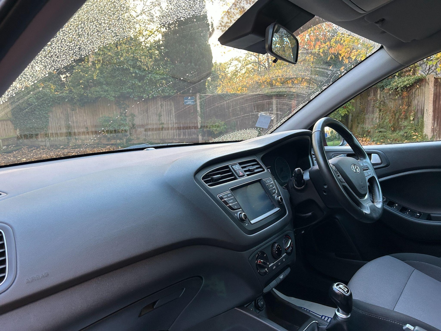 Used Hyundai i20 2019 for sale - 76370799: Photo 4