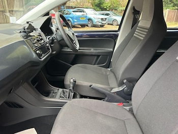 Used Volkswagen up! 2018 for sale - 76458061: Photo