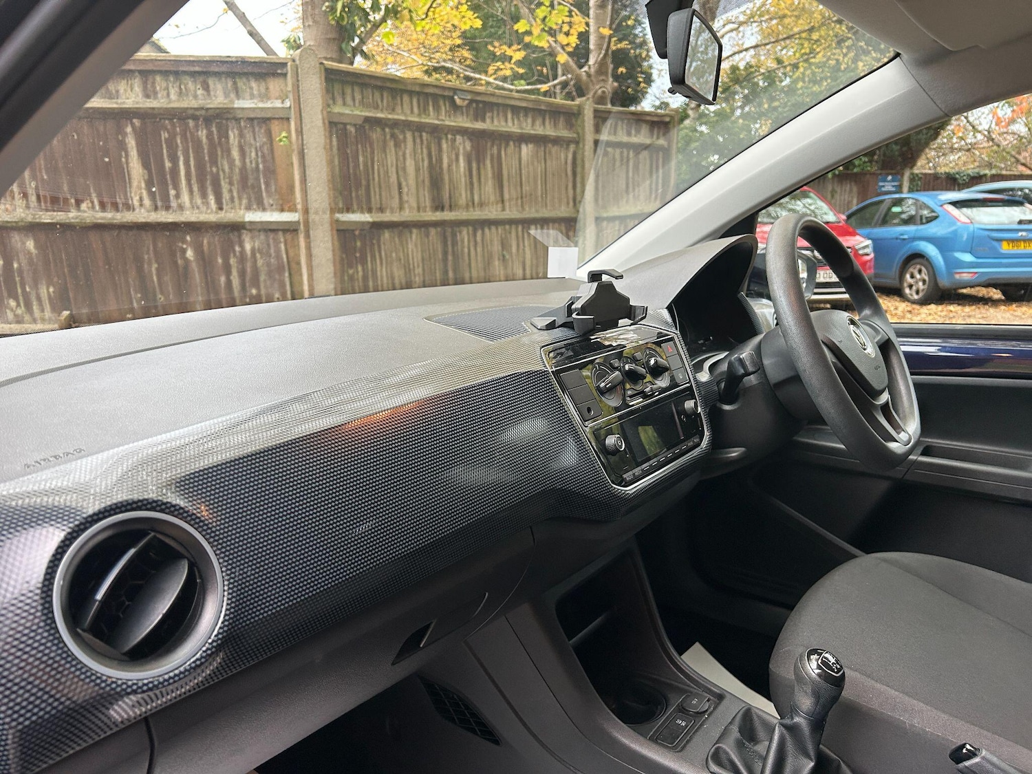 Used Volkswagen up! 2018 for sale - 76458061: Photo 4