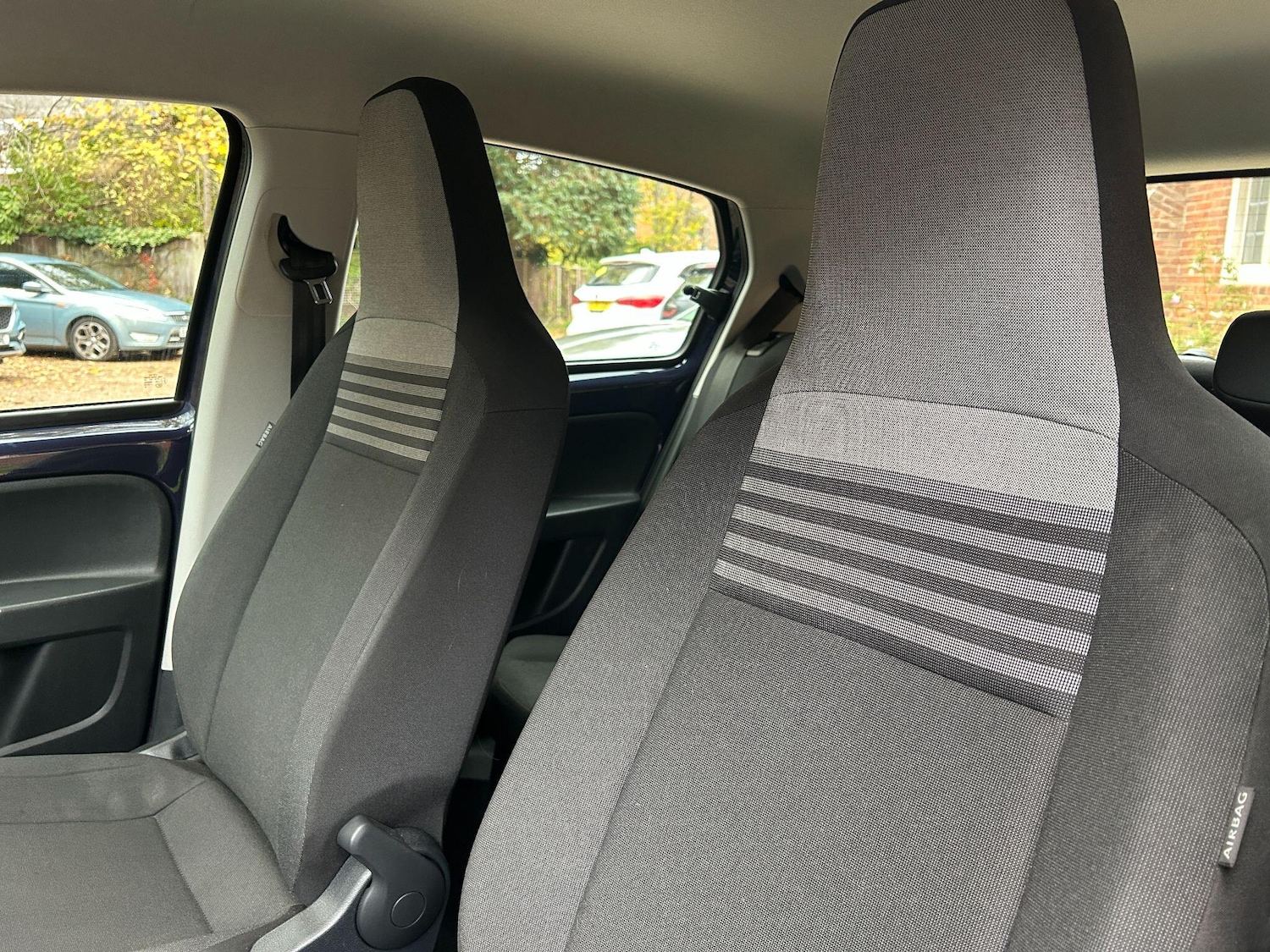 Used Volkswagen up! 2018 for sale - 76458061: Photo 8