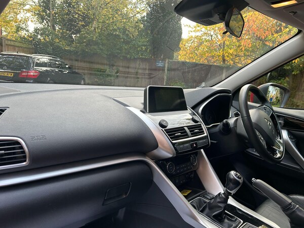 Used Mitsubishi Eclipse Cross 2018 for sale - 76314385: Photo 6