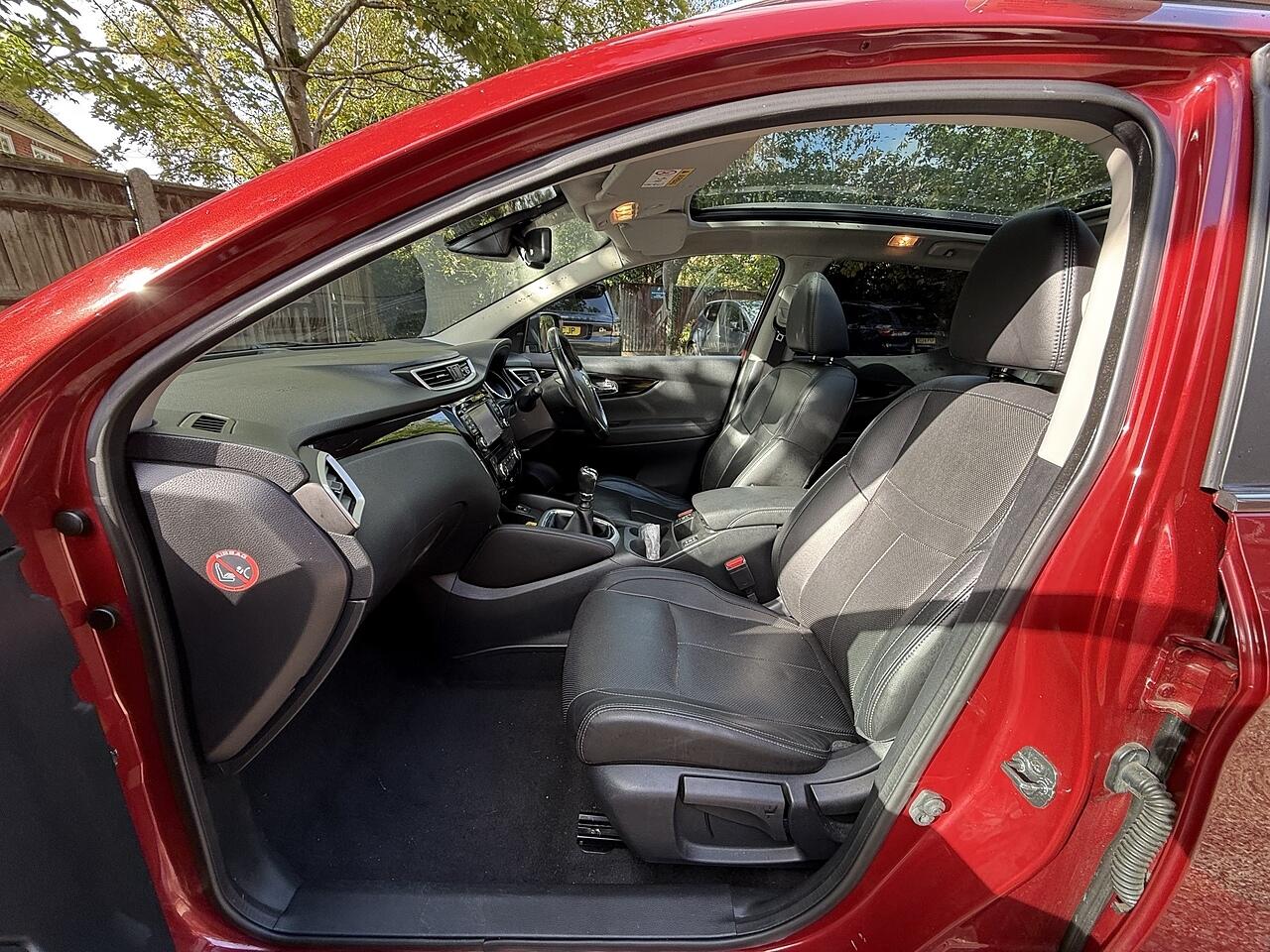 Used Nissan Qashqai 2015 for sale - 76174832: Photo 20