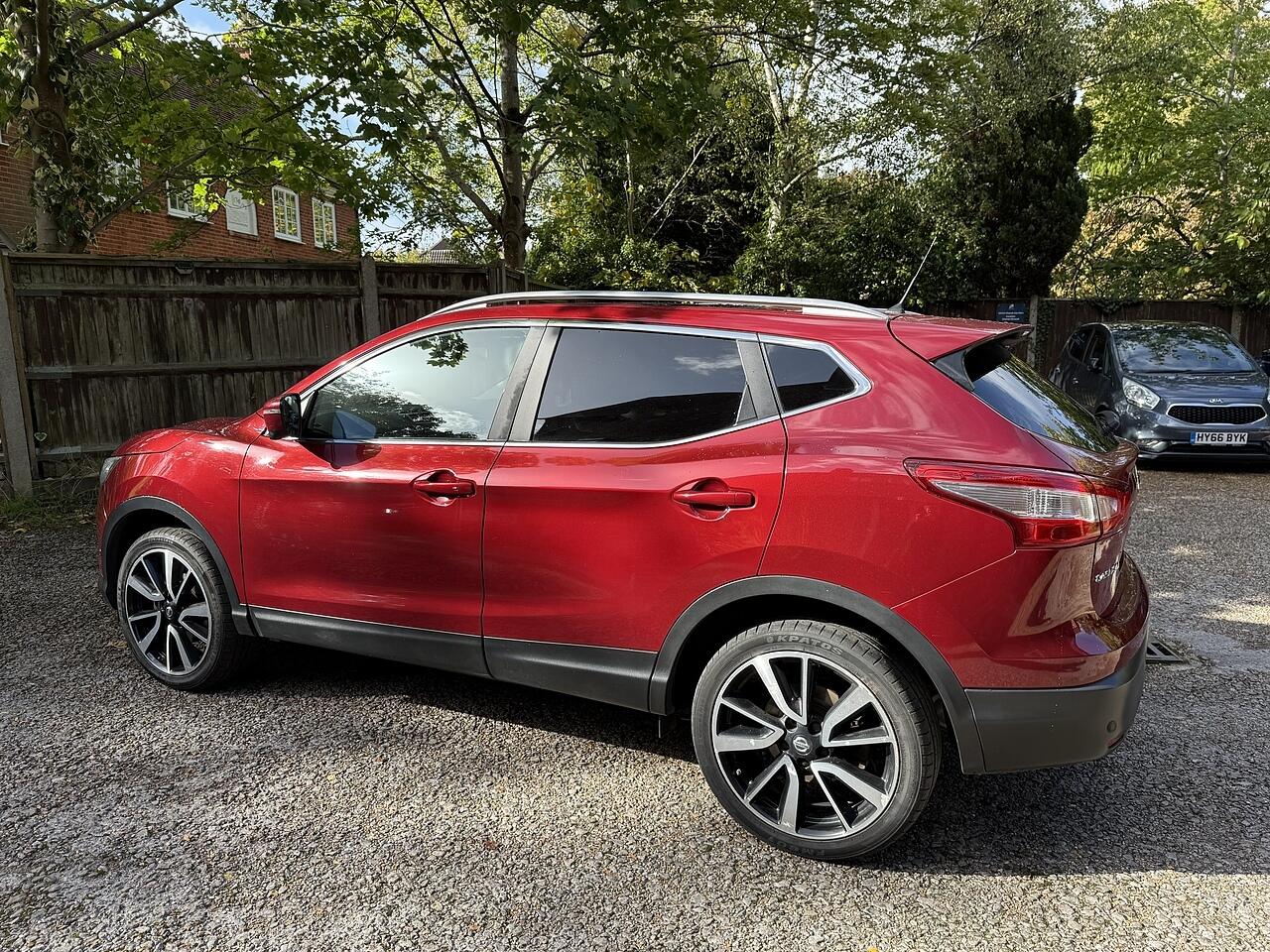 Used Nissan Qashqai 2015 for sale - 76174832: Photo 9