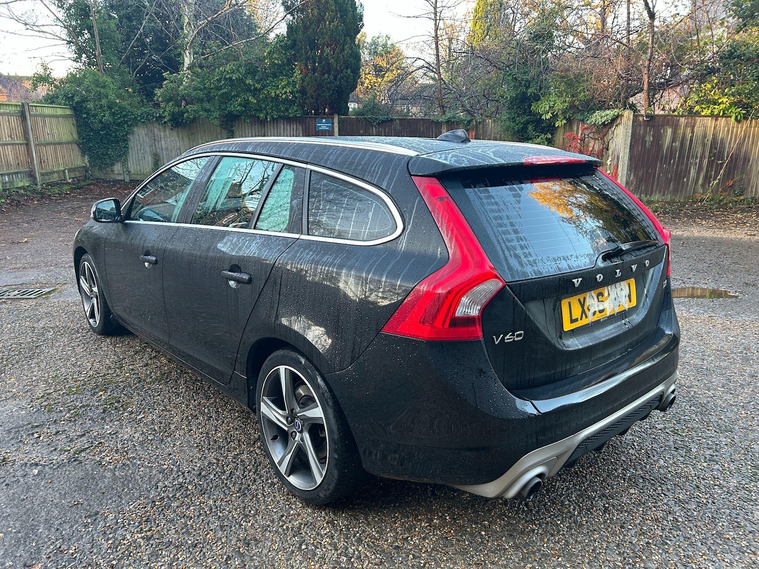 Used Volvo V60 2016 for sale - 76865925: Photo 15